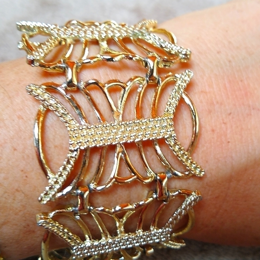 Gold Butterfly Skeleton Bracelet